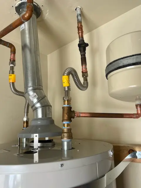 Water heater installation and plumbing repair in Peachtree Heights West